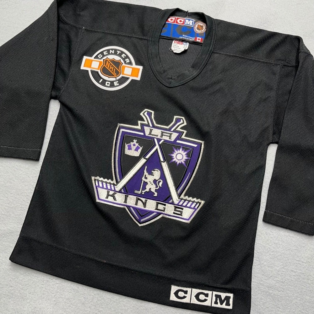 VTG CCM Los Angeles Kings NHL Hockey Jersey Boys Size S/M Black Air Knit‎
